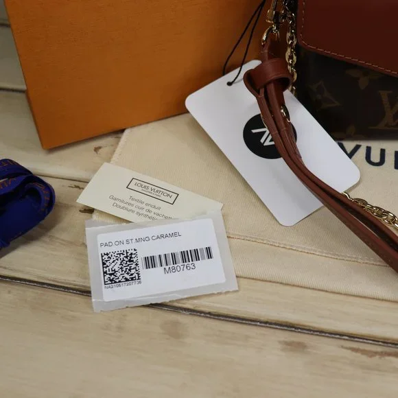 Louis Vuitton Padlock on Strap Handbag Monogram Canvas and Leather Brown Caramel - Picture 15 of 16